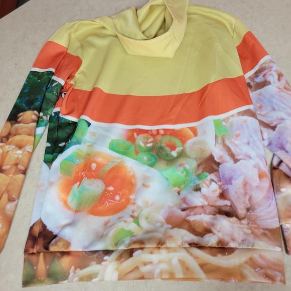 🛒🛍️💥Used chicken ramen noodle soup hoodie size large - Picture 4 of 5